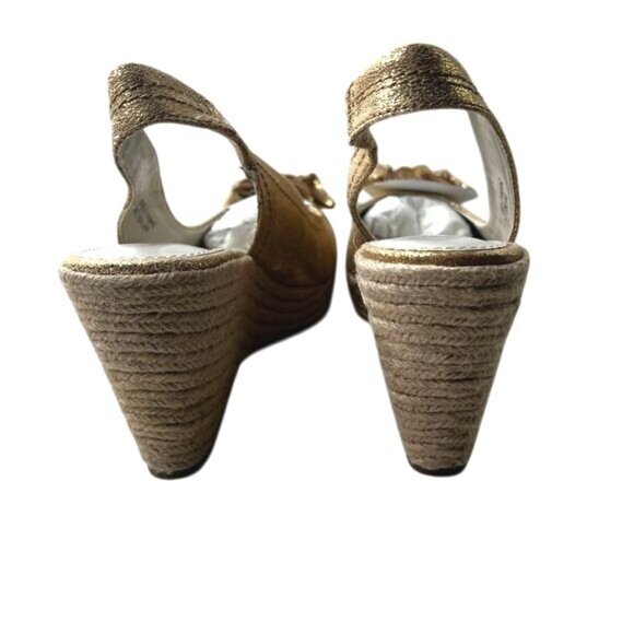 Report Gold Slingback Wedge Sandals With Floral Accents & Glitter Finish Size 8 - Picture 8 of 9